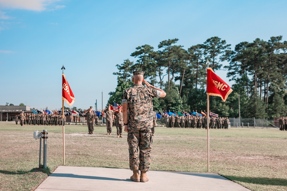 Commandant, Gen. Smith, Visits Camp Lejeune and MCAS New River