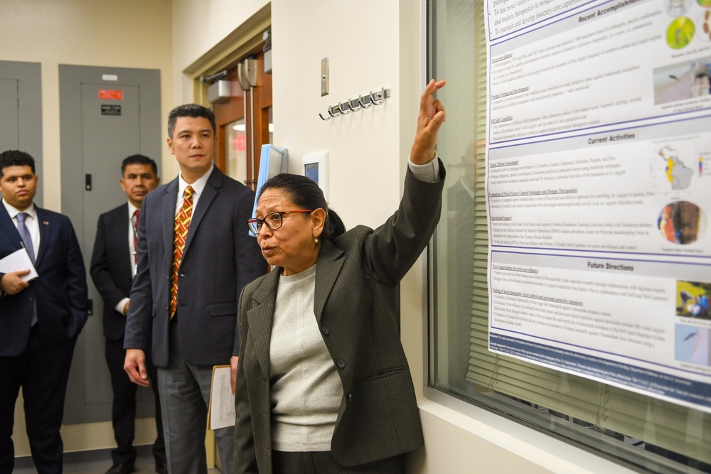 U.S. Ambassador to Peru Visits NAMRU SOUTH