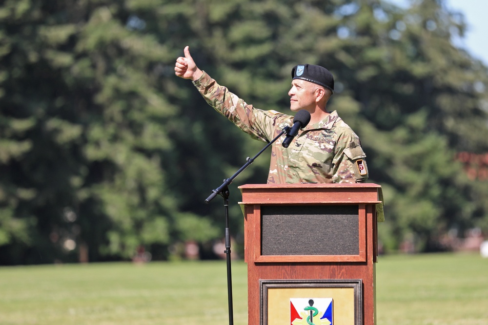 29th Hospital Center Change of Command