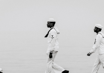 George Washington pulls into San Diego