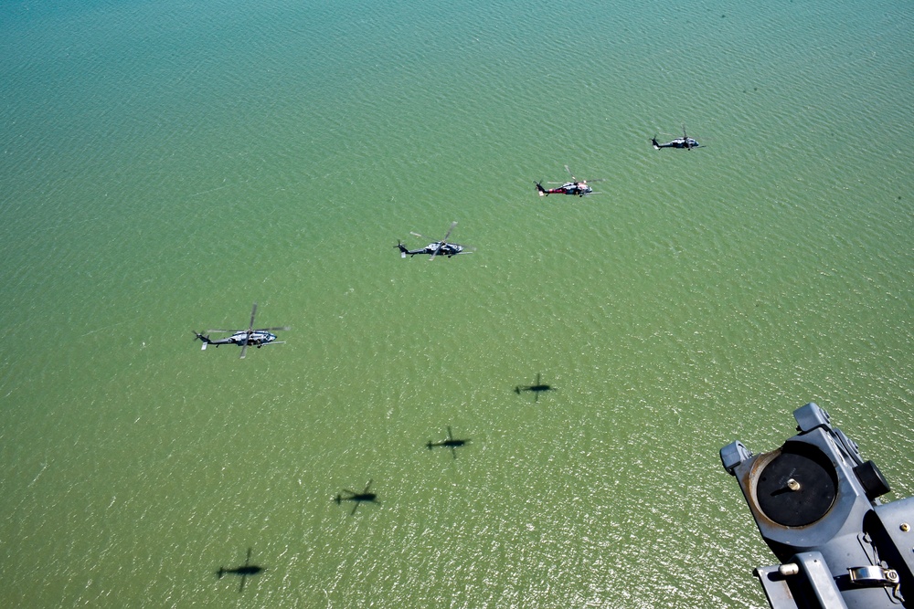 HH-60G Pave Hawk formation flight