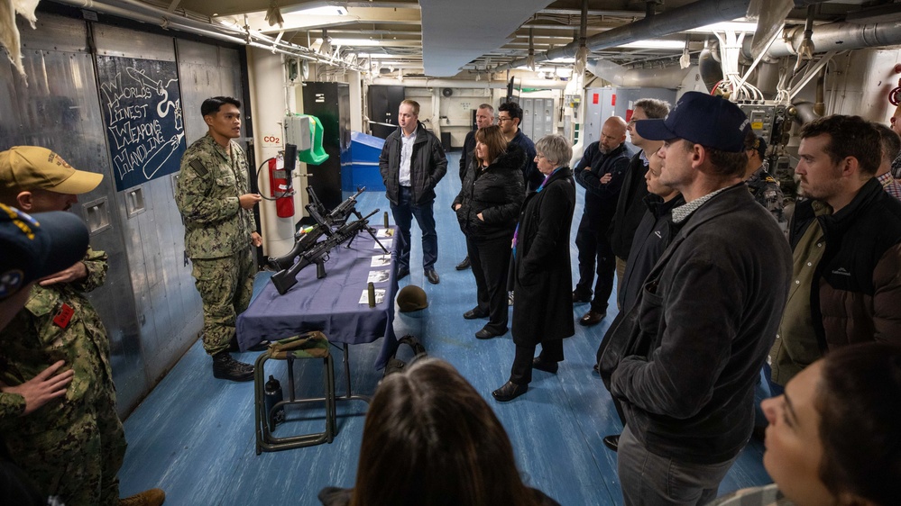 Emory S. Land Hosts Tour in Sydney