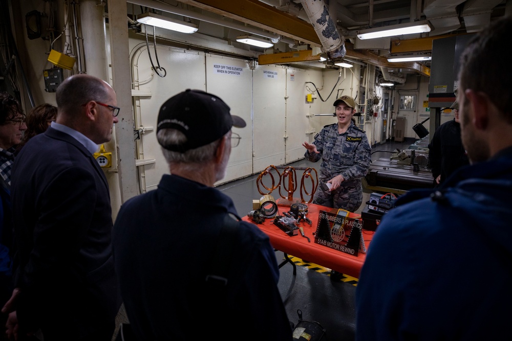 Emory S. Land Hosts Tour in Sydney