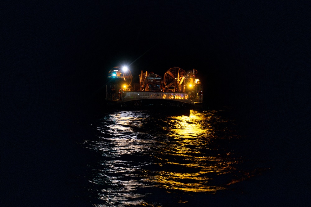 USS Somerset Amphibious Night Operations