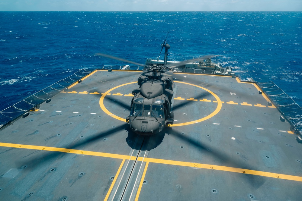U.S. Army 25th Combat Aviation Brigade Blackhawk Lands on the Flight Deck of Royal Canadian Navy Ship Max Bernays