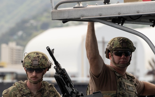 US Coast Guardsmen with Maritime Safety and Security Team conduct security exercise during RIMPAC 2024