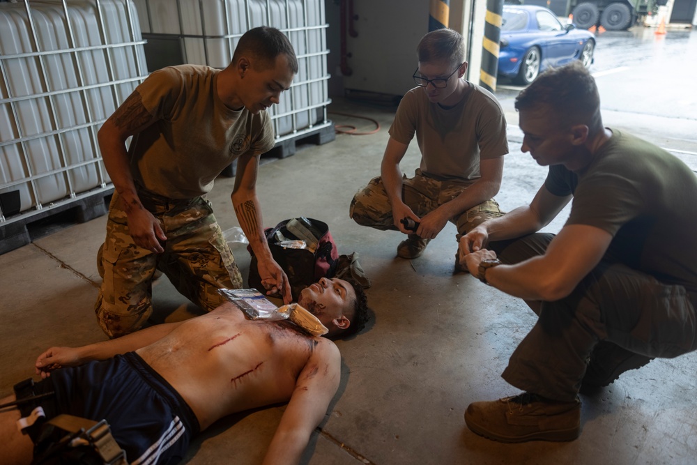 U.S. Marines, Tennessee Air National Guard participate in joint mass casualty training