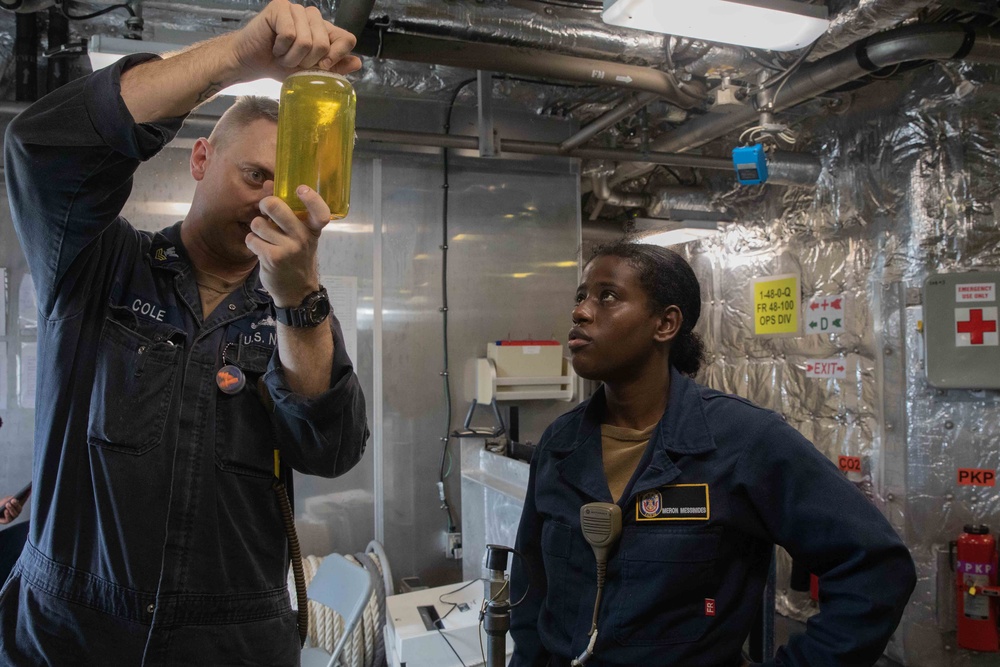 USS Mobile Conducts Refueling