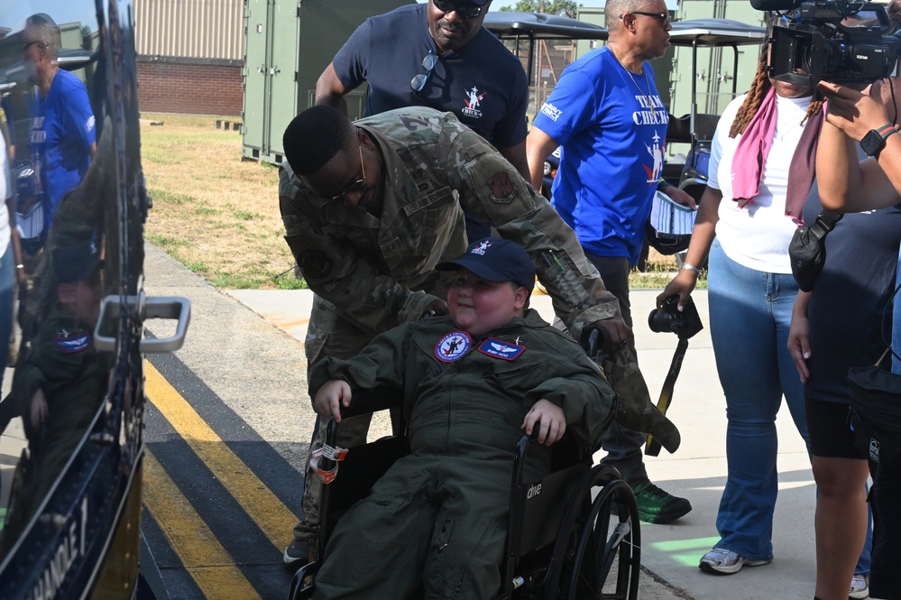 Clyde Hicks: Joint Base Andrews welcomes 35th Pilot for a Day (P4D)