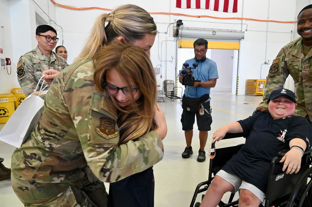 e Hicks: Joint Base Andrews welcomes 35th Pilot for a Day (P4D)