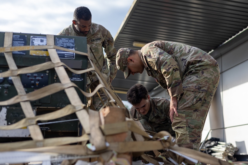 Eagle Partner 24: Joint Inspection