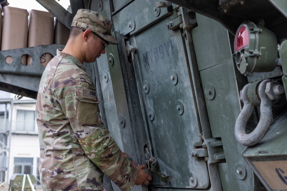 Eagle Partner 24: Joint Inspection