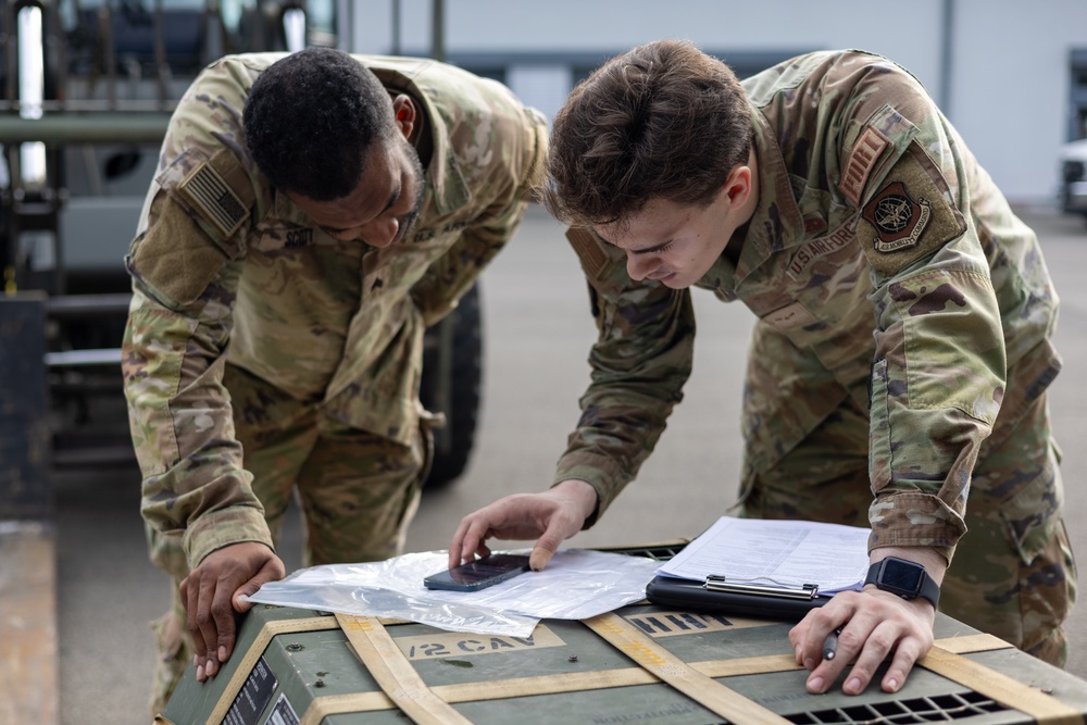 Eagle Partner 24: Joint Inspection