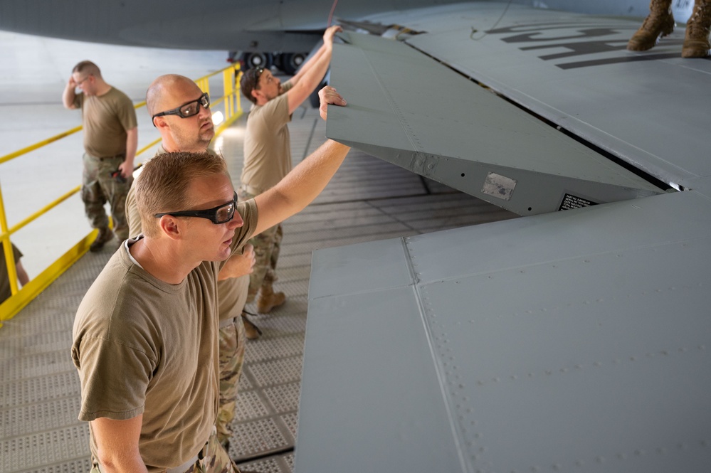 Undercover Colonel works with 126 Maintenance Squadron