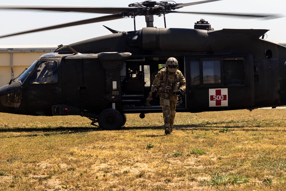 MKAB Blackhawk Members conduct MEDEVAC Validation