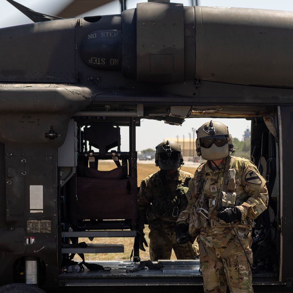 MKAB Blackhawk Members conduct MEDEVAC Validation