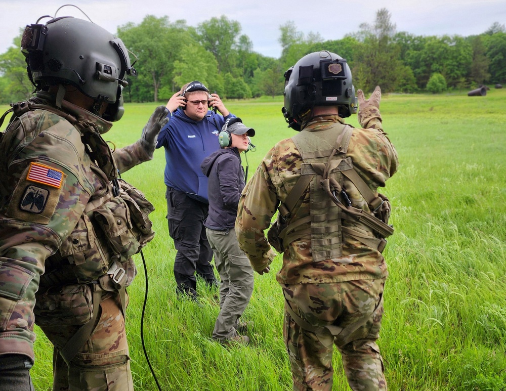 High stakes: Wisconsin Guard helicopter crew conducts search and rescue training with local agencies