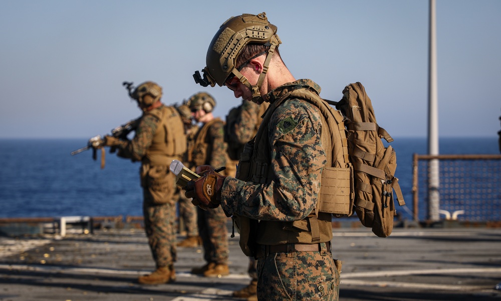 BLT 1/8, 24th MEU (SOC) Small Arms Qualifications Aboard the USS Oak Hill (LSD 51)