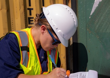 Marine Science Technicians conduct container inspections in Port of Baltimore