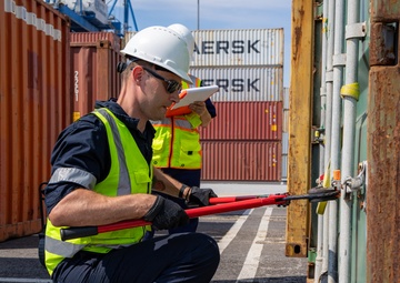 Marine Science Technicians conduct container inspections in Port of Baltimore