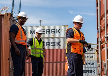Marine Science Technicians conduct container inspections in Port of Baltimore