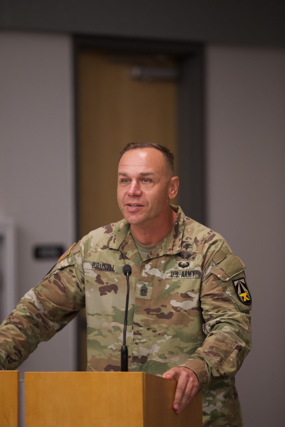 USAMRDC Welcomes New Commanding General, Command Sergeant Major