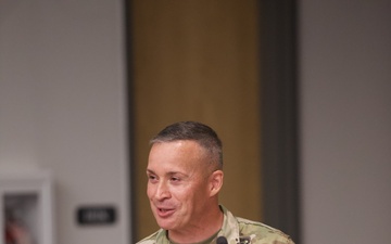 USAMRDC Welcomes New Commanding General, Command Sergeant Major