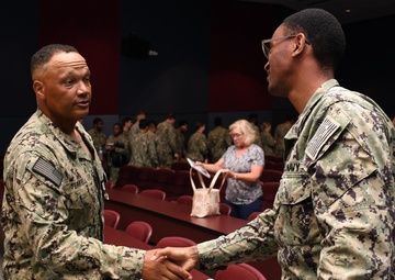 FLTCM Delbert Terrell Visits Pax River, Discusses Personnel Matters with Sailors