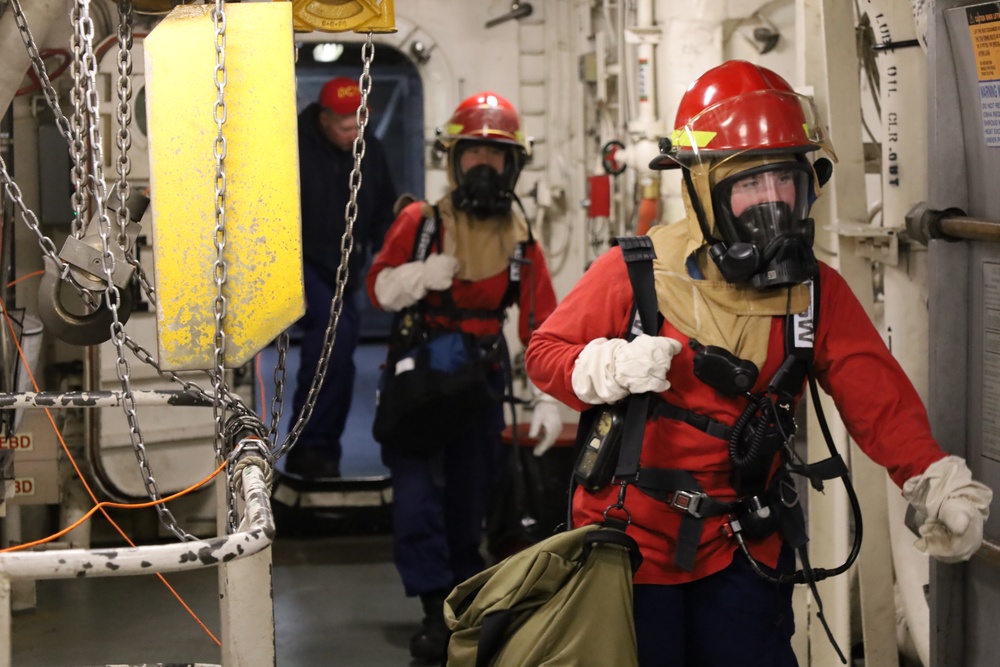 Coast Guard Cutter Healy crewmembers conduct Tailored Ship’s Training Availability