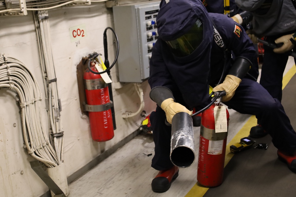 Coast Guard Cutter Healy crewmembers conduct Tailored Ship’s Training Availability