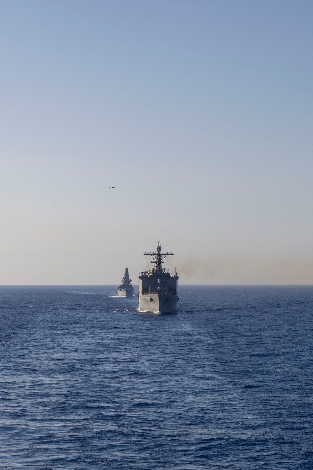 WSP ARG, IKE CSG Transit Together in Mediterranean Sea