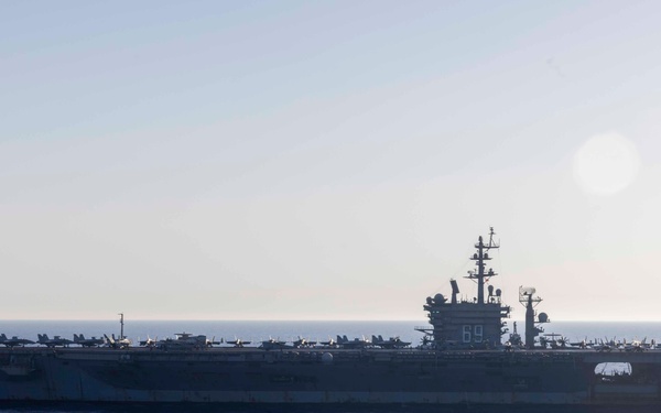 WSP ARG, IKE CSG Transit Together in Mediterranean Sea