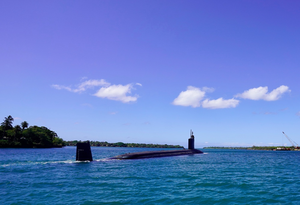 USS Minnesota Begins Sea Trials