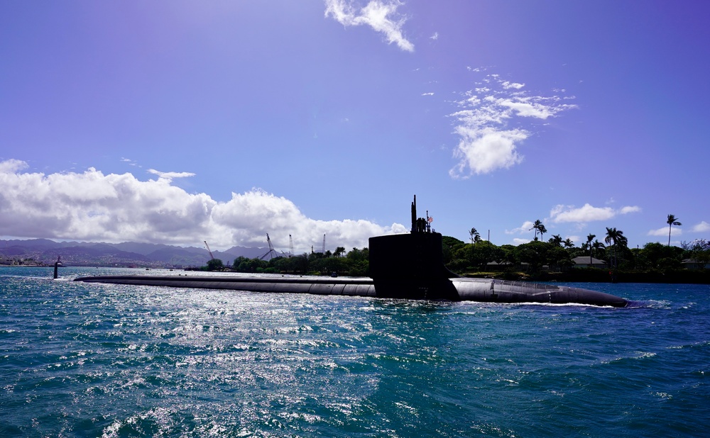 USS Minnesota Begins Sea Trials