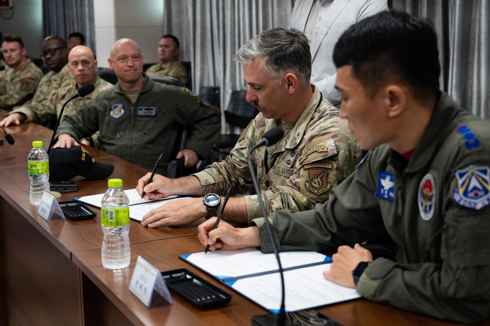 Kunsan AB hosts combined unauthorized drone defense MoU signing