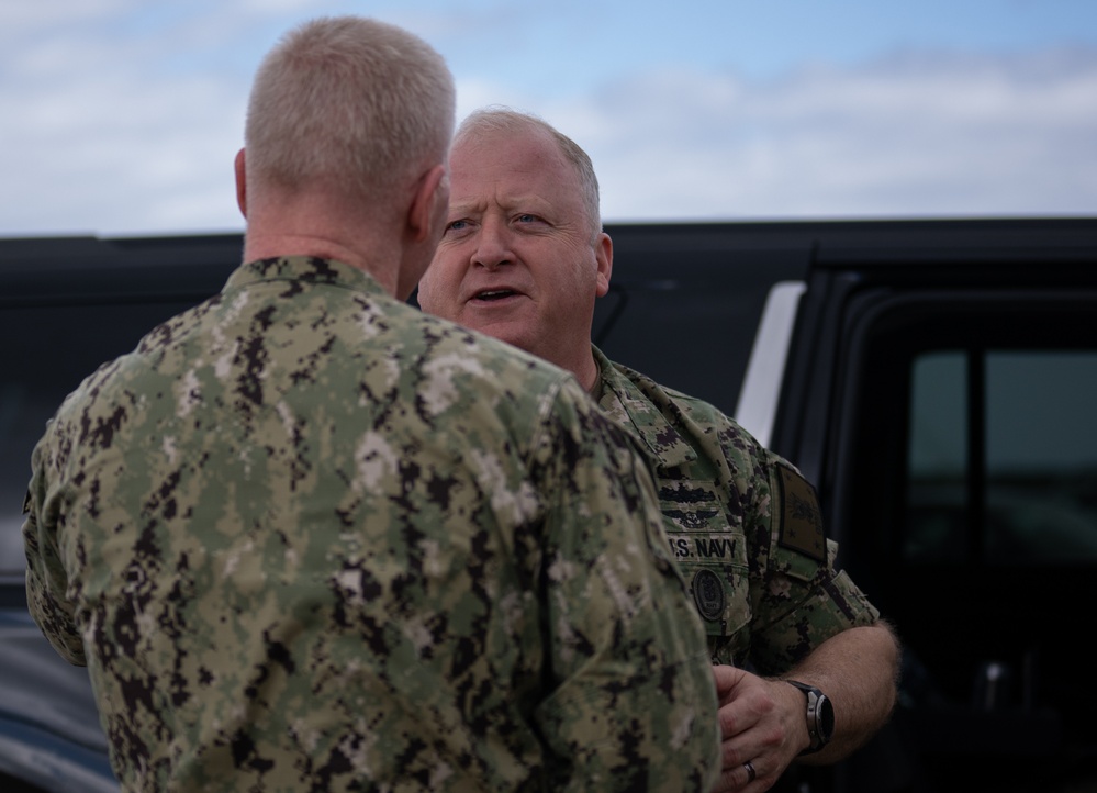 MCPON James Honea meets Vice Adm. John Wade, commander, U.S. 3rd Fleet and Exercise Rim of the Pacific (RIMPAC) 2024 Combined Task Force Commander