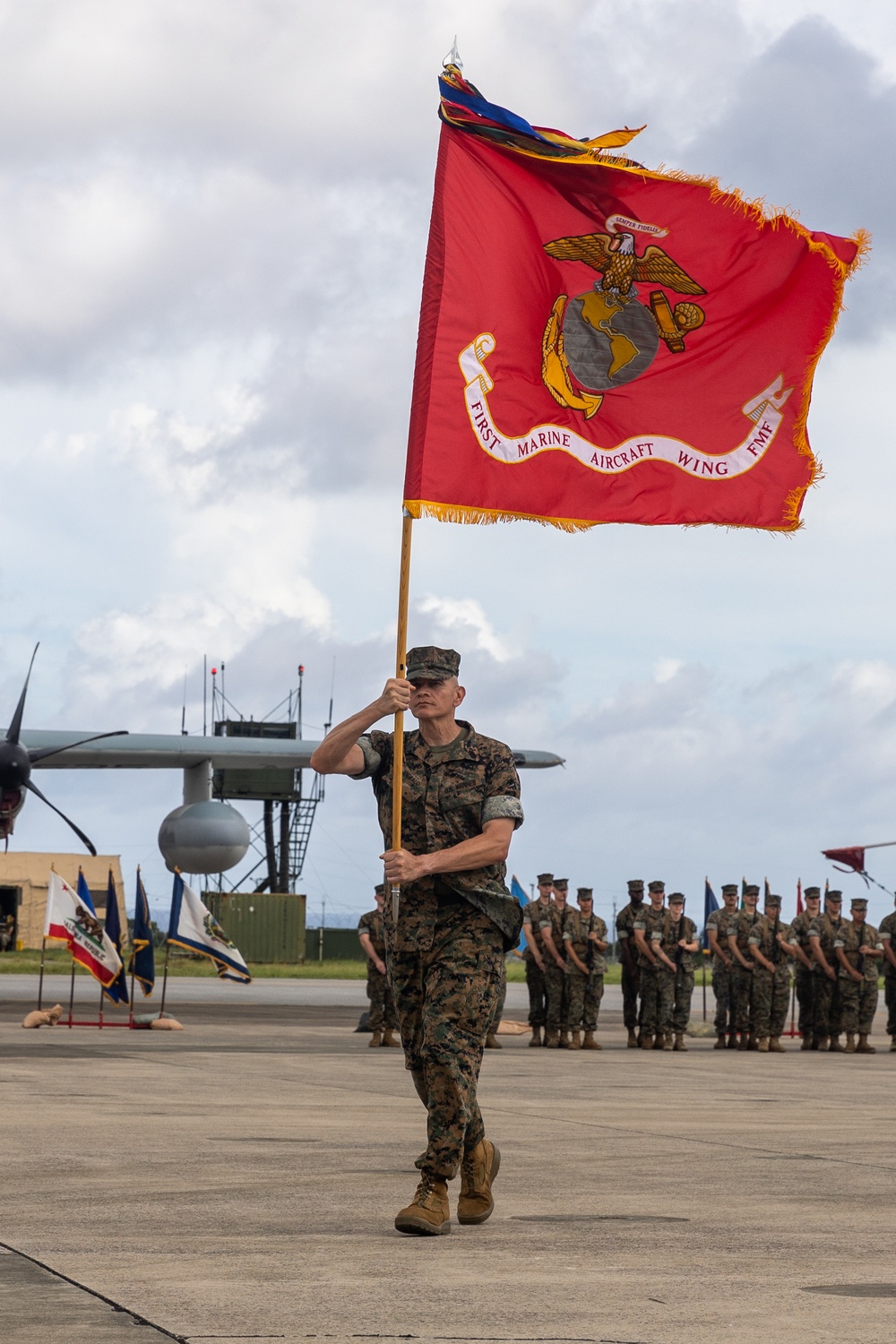 1st Marine Aircraft Wing holds change of command ceremony