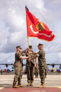 1st Marine Aircraft Wing holds change of command ceremony