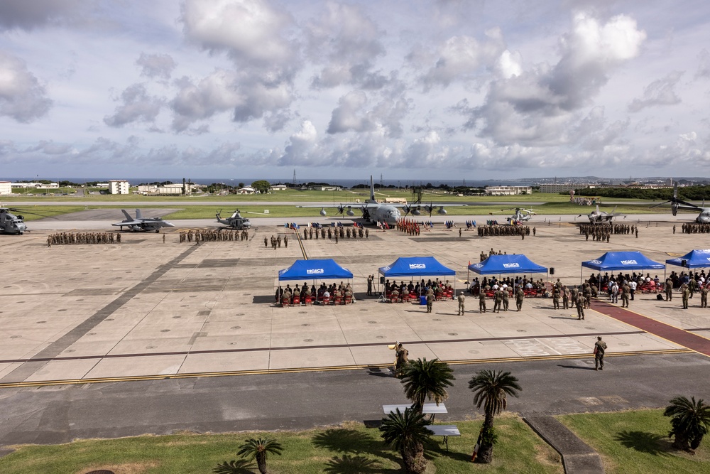 1st Marine Aircraft Wing holds change of command ceremony