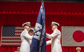 NAVFAC Far East Holds Change of Command