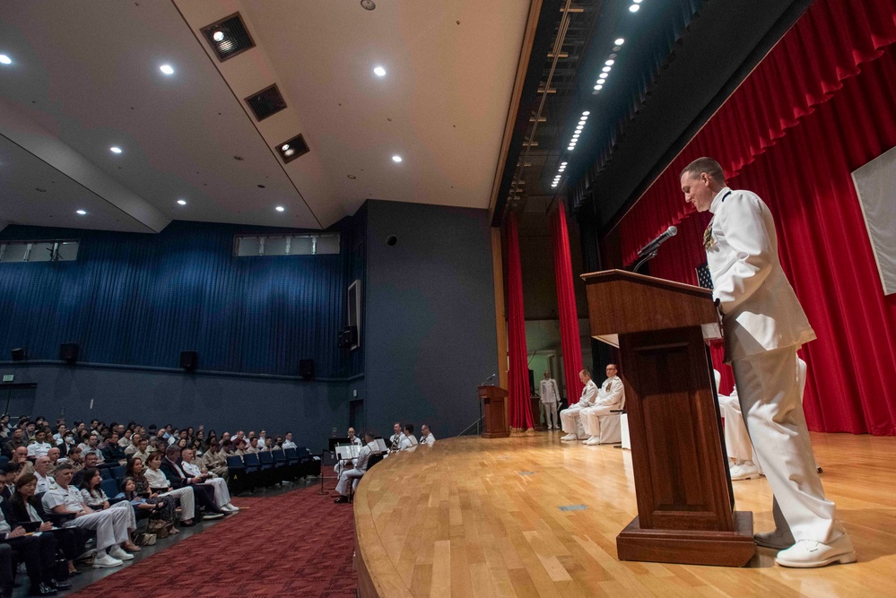 NAVFAC Far East Holds Change of Command