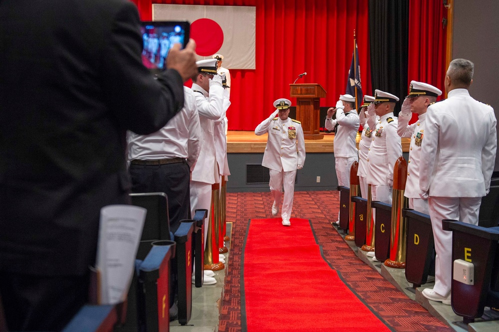 NAVFAC Far East Holds Change of Command