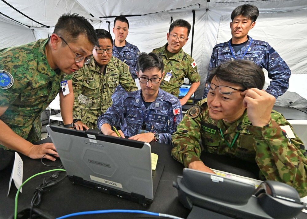 Humanitarian Assistance and Disaster Relief scenario response during RIMPAC2024