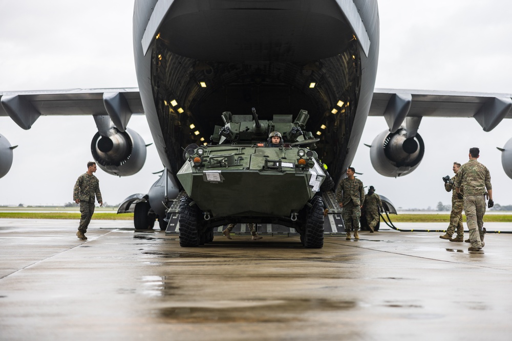 Marines with 1st LAR Bn. arrive to Australia for Rapid Deployment Exercise