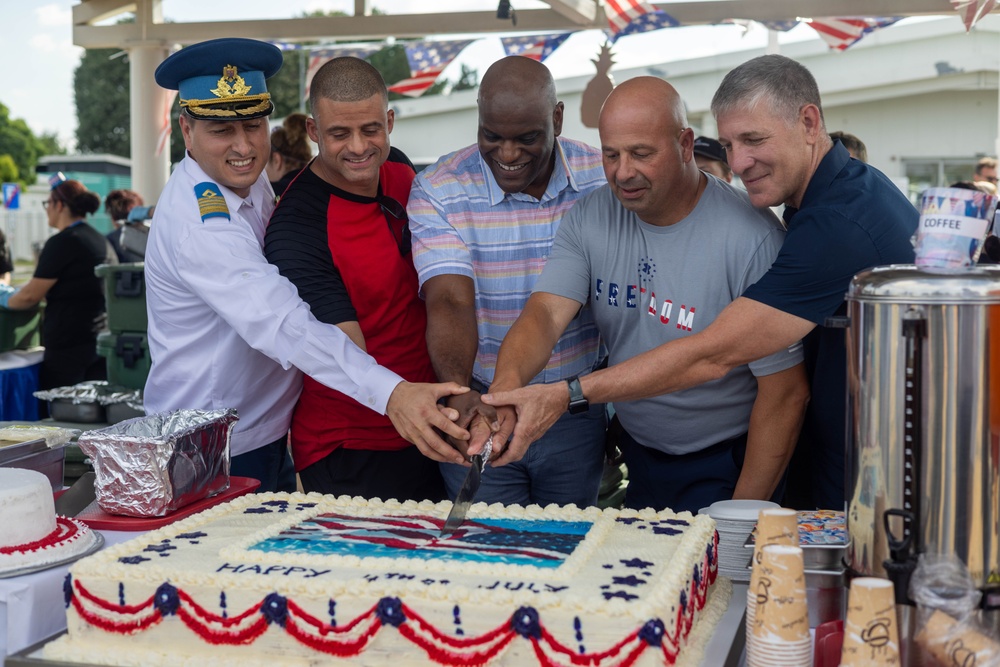 Allied Service Members Unite to Celebrate U.S. Independence Day in Romania