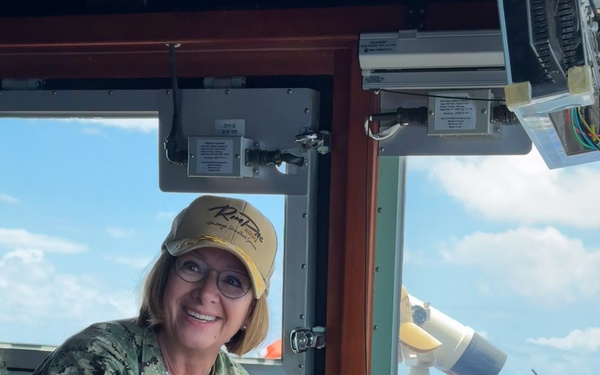 Chief of Naval Operations, Master Chief Petty Officer of Navy Attend Largest Maritime Exercise in the World, Emphasize Interoperability with Allies and Partners