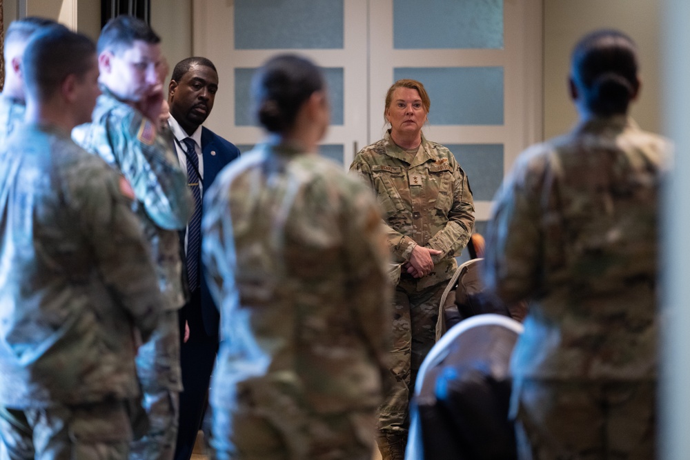 Maj. Gen. Wendy Henke and her team visit Air Force Mortuary Affairs Operations