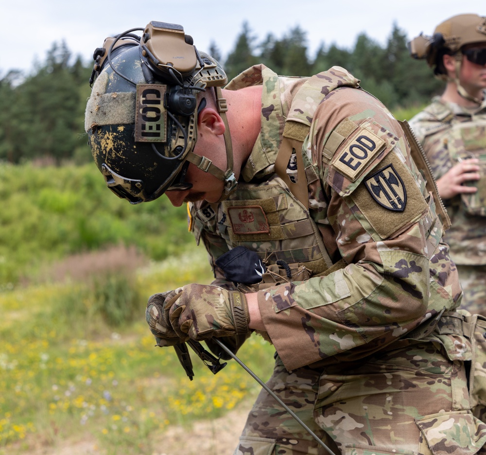 702nd Ordnance Company EOD Training