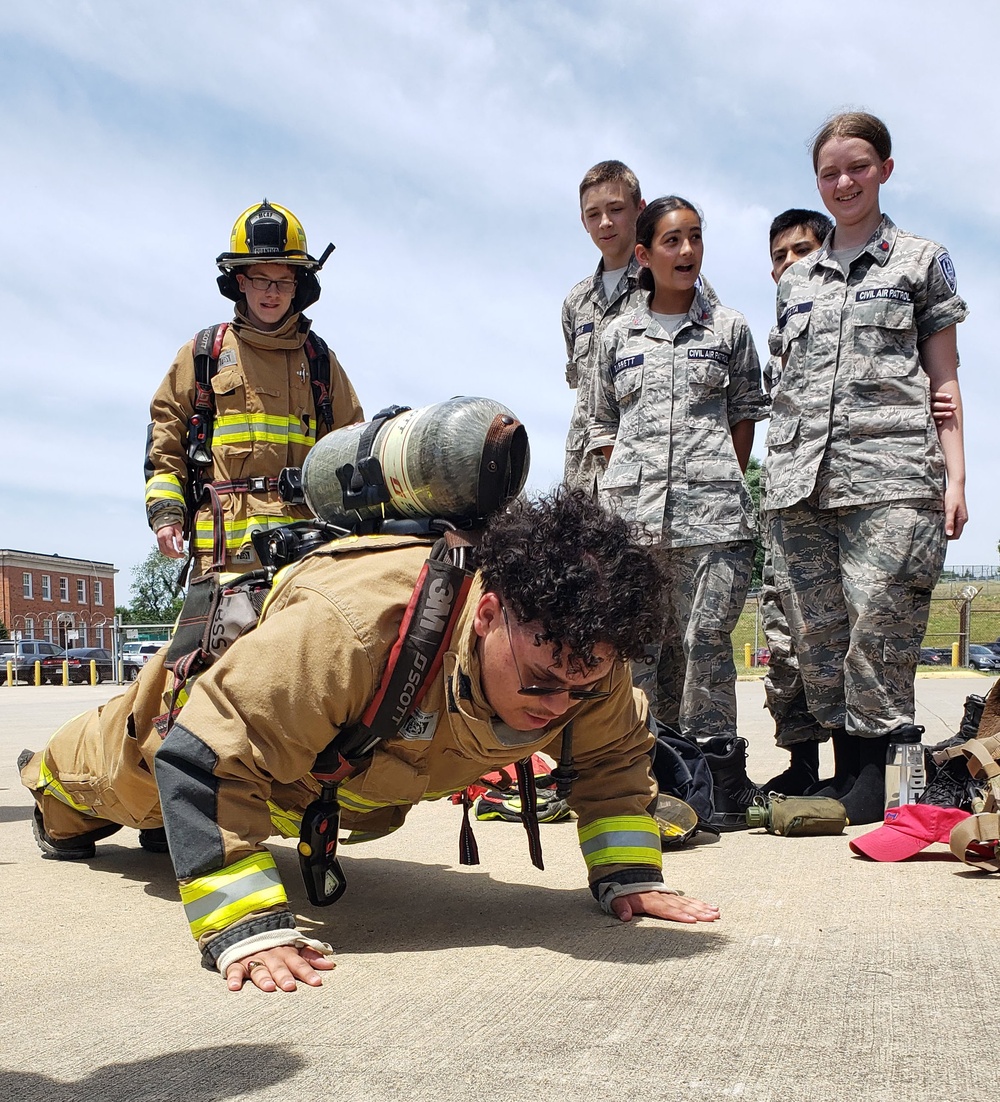 JBAB personnel train, mentor Civil Air Patrol cadets at Quantico