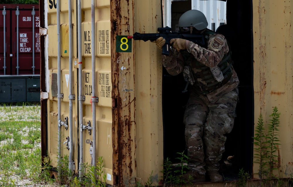 TALN gears up with new airsoft rifles